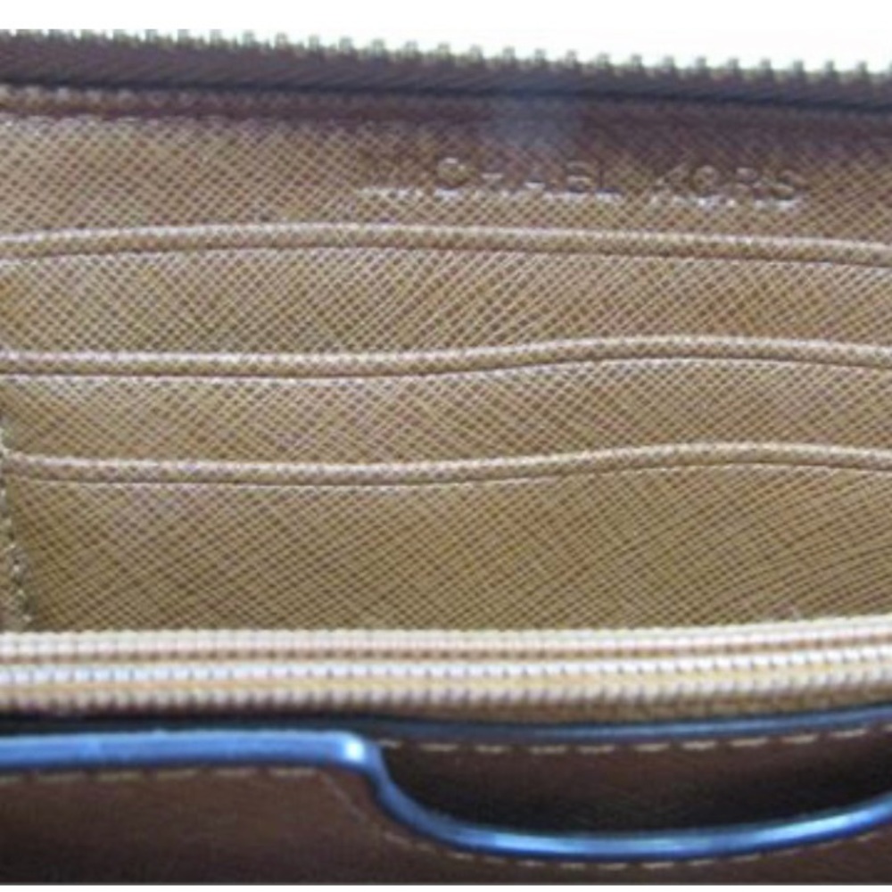 MICHAEL KORS Pebbled Leather Purse & Brown Wallet Set - Picture 12 of 12